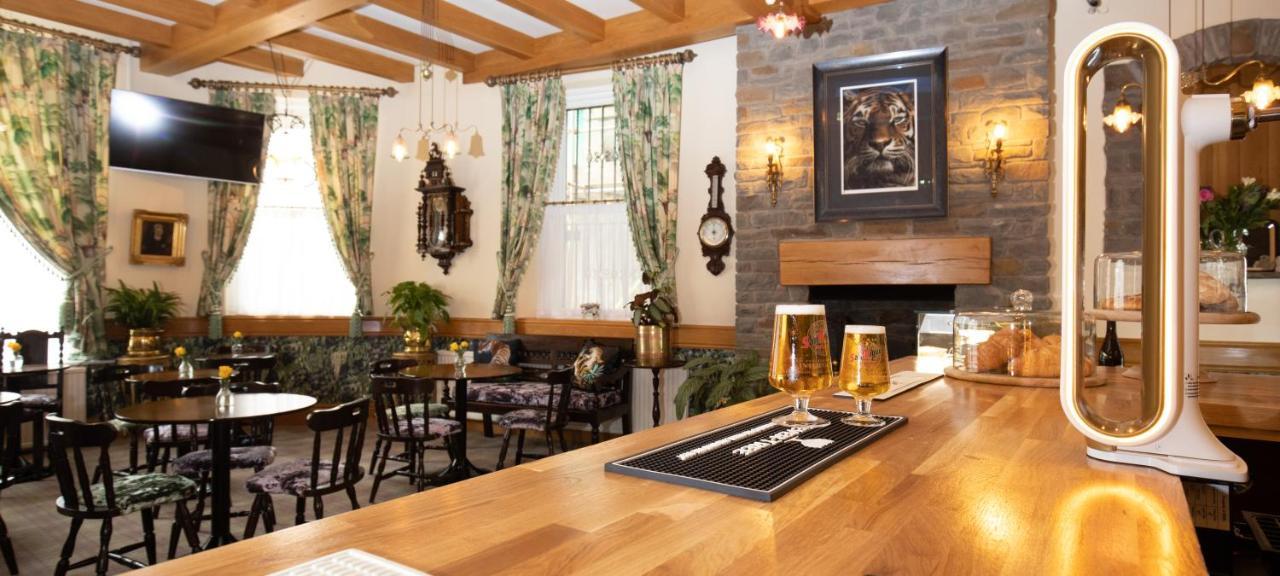 The Tiger Inn Merthyr Tydfil Exteriör bild